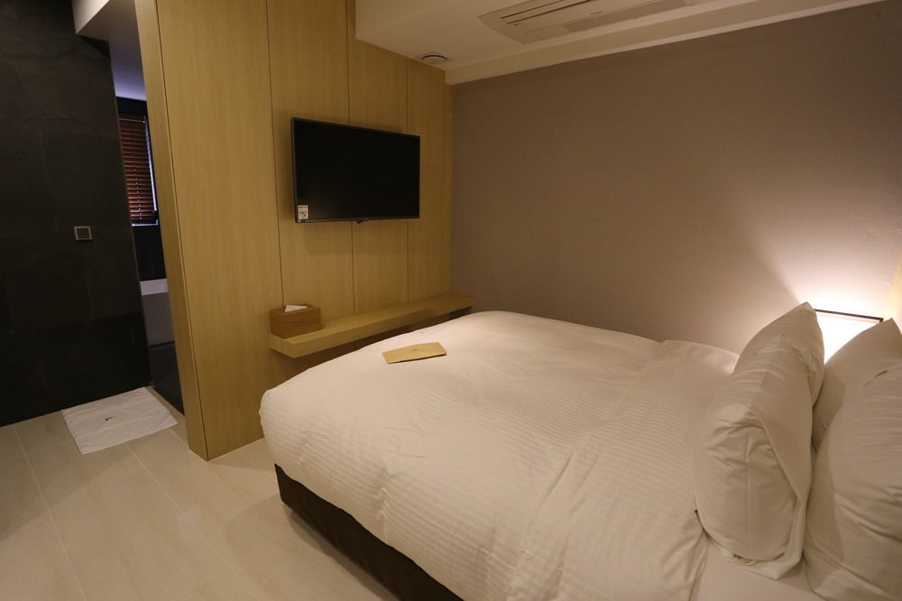 Suwon Top Cloud Hotel Екстер'єр фото