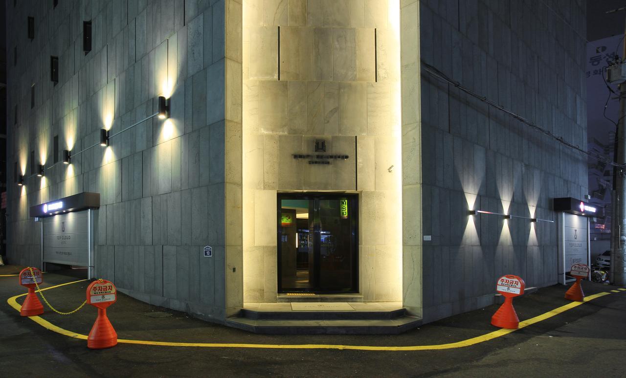 Suwon Top Cloud Hotel Екстер'єр фото