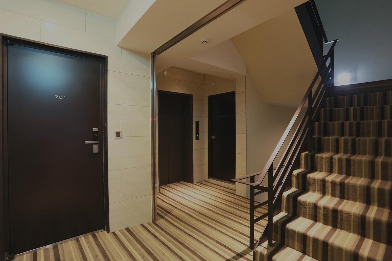 Suwon Top Cloud Hotel Екстер'єр фото