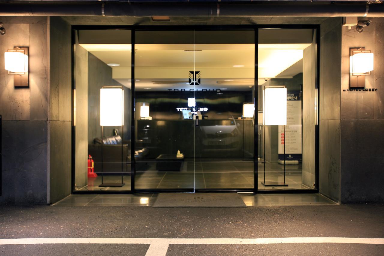Suwon Top Cloud Hotel Екстер'єр фото